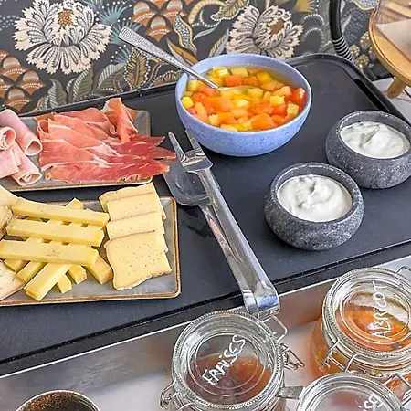 L'esplanade Restaurant Bar A Vin 3* La Sicaudais